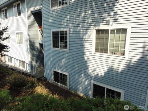 Photo of 3810 S 158th Street #B8, Tukwila, WA 98188 (MLS # 2565520)