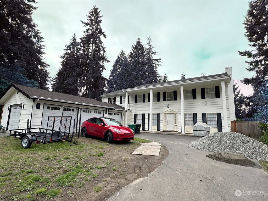 Photo of 4245 90th Avenue SE, Mercer Island, WA 98040 (MLS # 2238228)