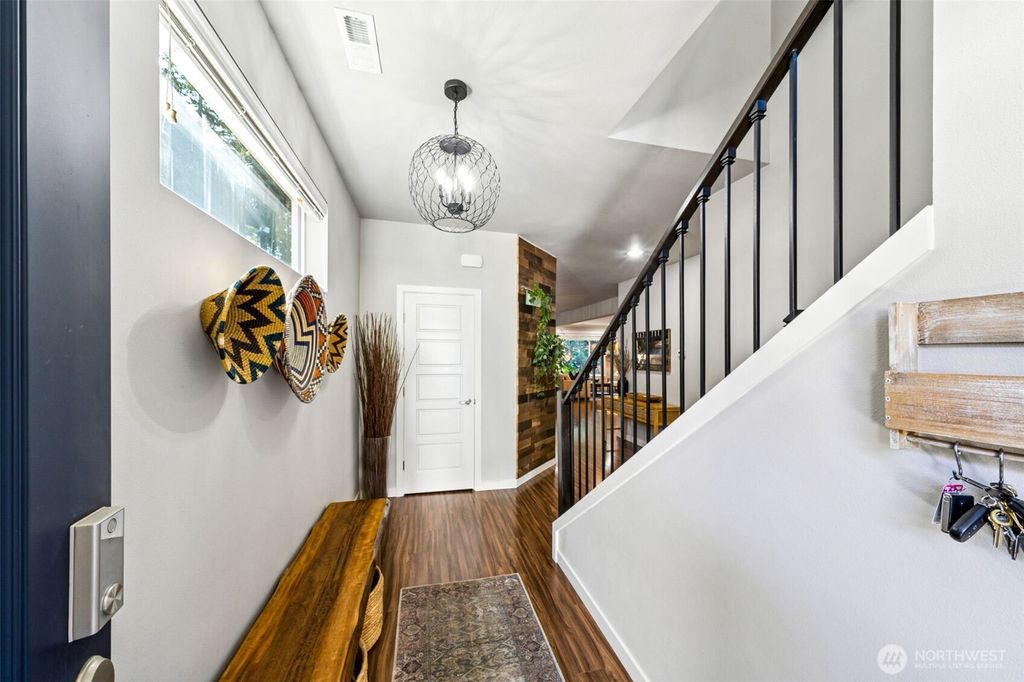 Photo of 11918 172nd Street Ct E, Puyallup, WA 98374 (MLS # 2490550)