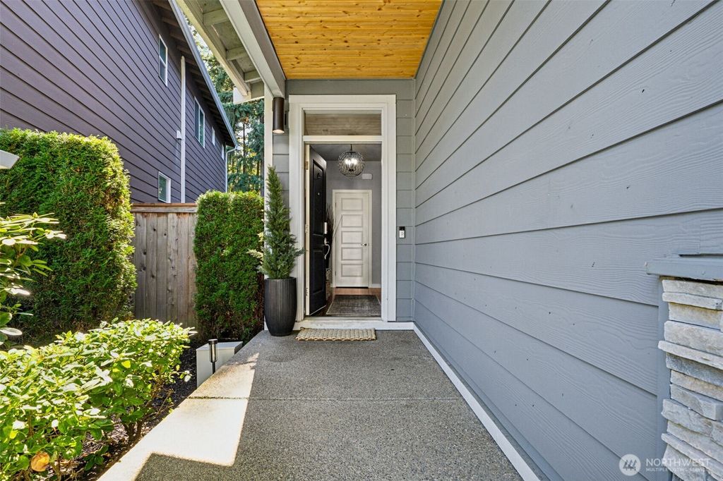 Photo of 11918 172nd Street Ct E, Puyallup, WA 98374 (MLS # 2490550)