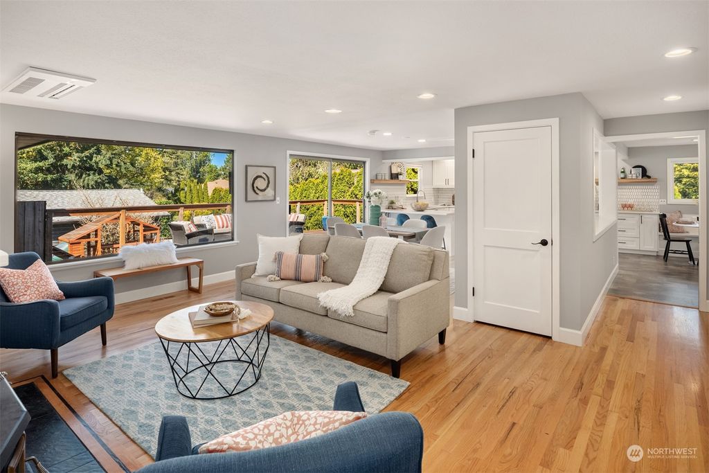 Photo of 19500 84th Avenue W, Edmonds, WA 98026 (MLS # 2226190)