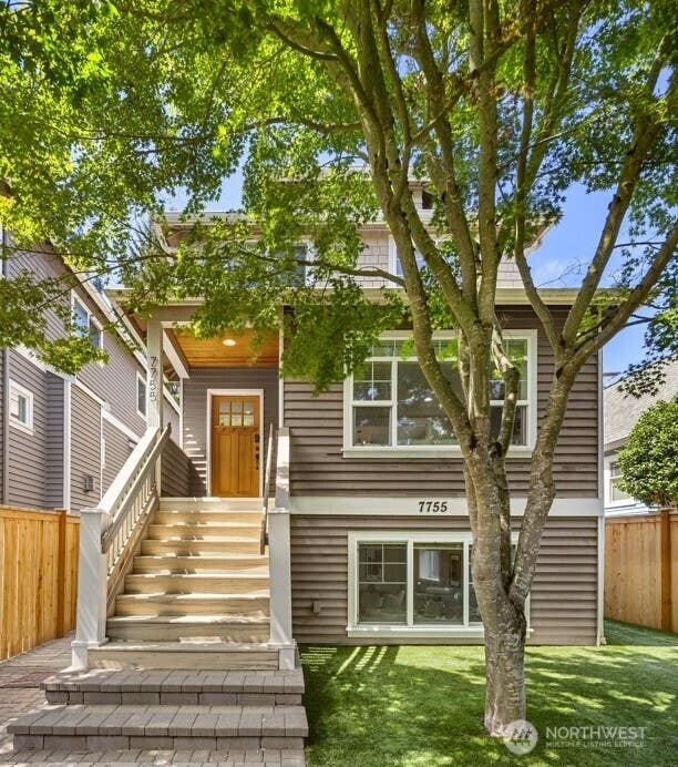 Photo of 7755 35th Avenue NE, Seattle, WA 98115 (MLS # 2571187)