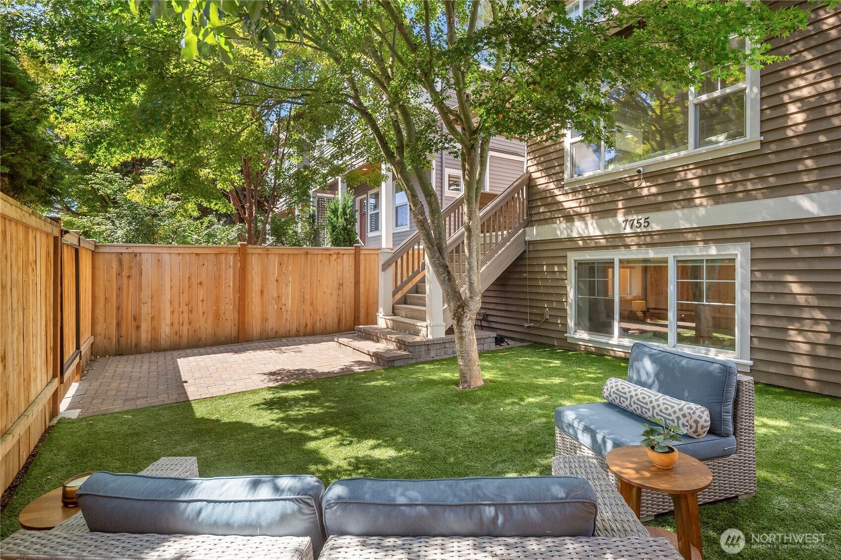 7755 35th Avenue NE