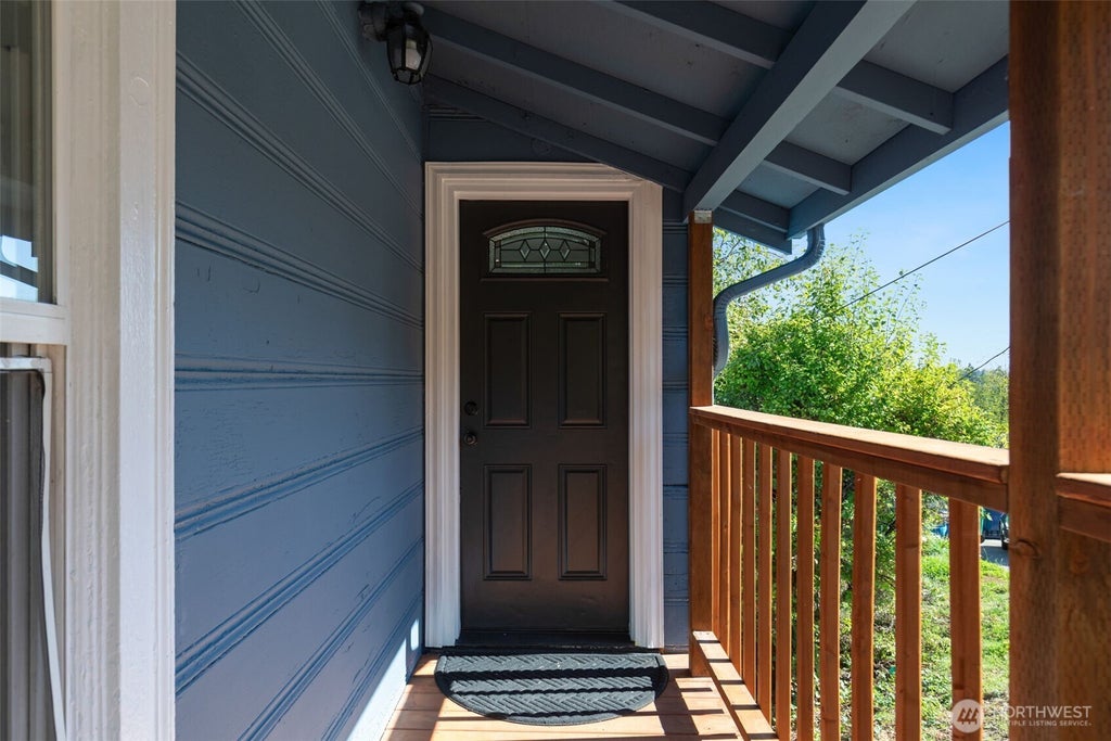 Photo of 13222 37th Avenue S, Tukwila, WA 98168 (MLS # 2584525)