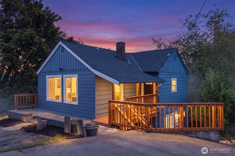 Photo of 13222 37th Avenue S, Tukwila, WA 98168 (MLS # 2584525)