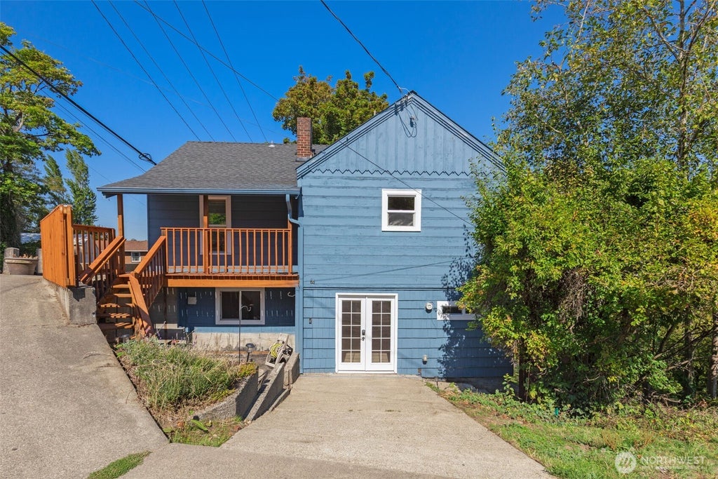 Photo of 13222 37th Avenue S, Tukwila, WA 98168 (MLS # 2584525)