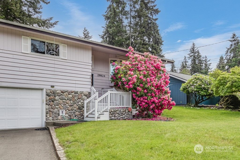 Photo of 29824 8th Avenue S, Federal Way, WA 98003 (MLS # 2240991)