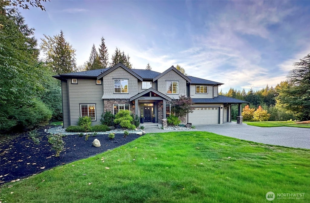 Photo of 15316 241st Street SE, Snohomish, WA 98296 (MLS # 2589096)