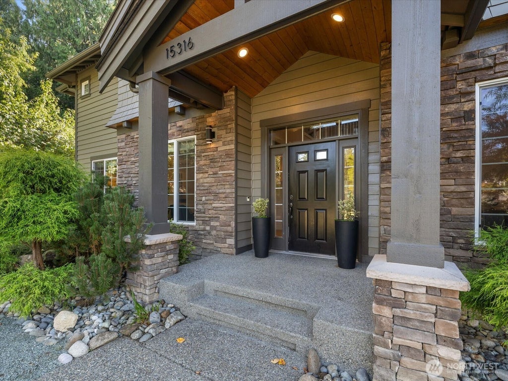 Photo of 15316 241st Street SE, Snohomish, WA 98296 (MLS # 2589096)