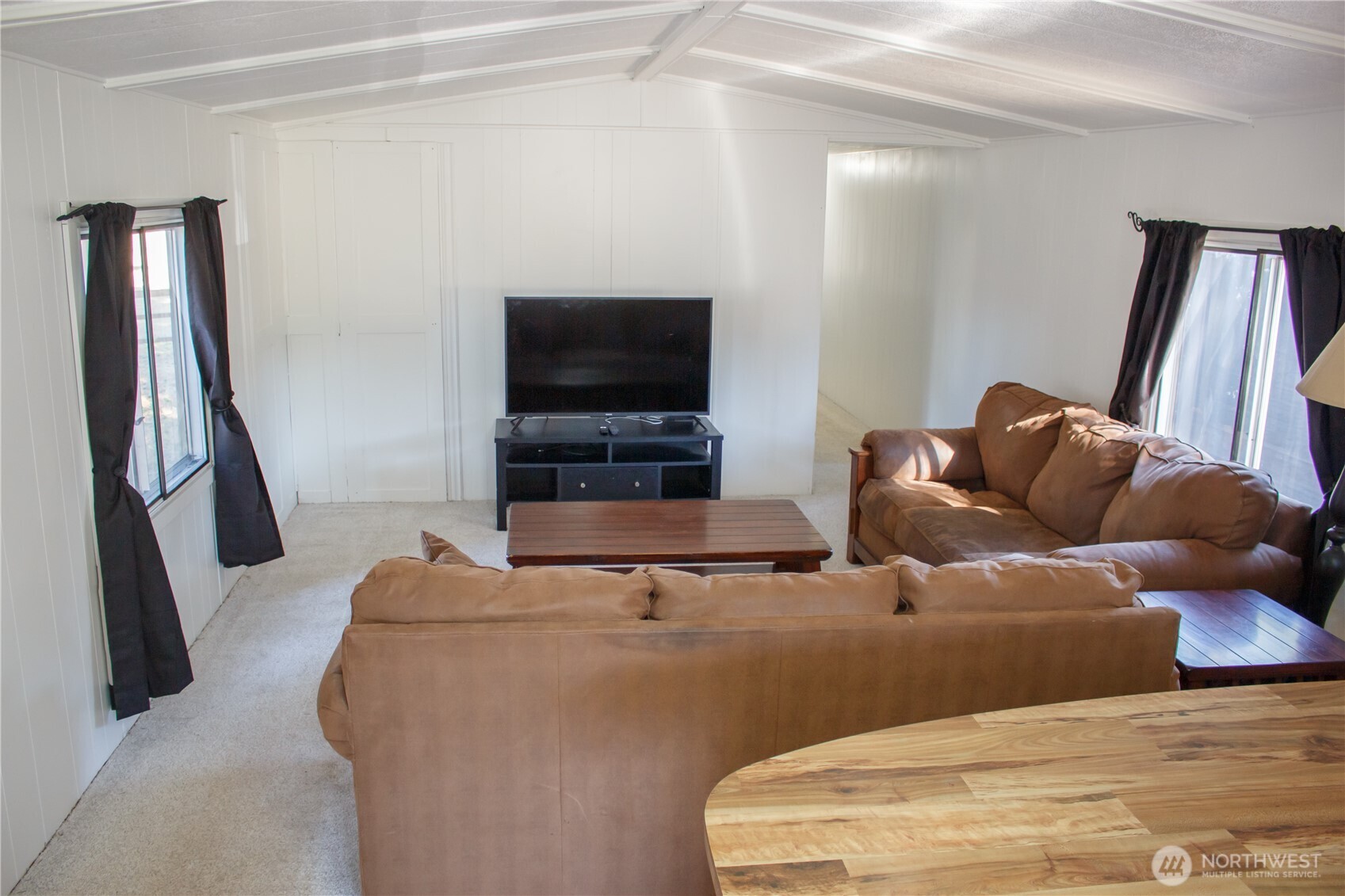 Yelm, Washington 98597, United States, 2 Bedrooms Bedrooms, ,1 BathroomBathrooms,Residential,Active,182603