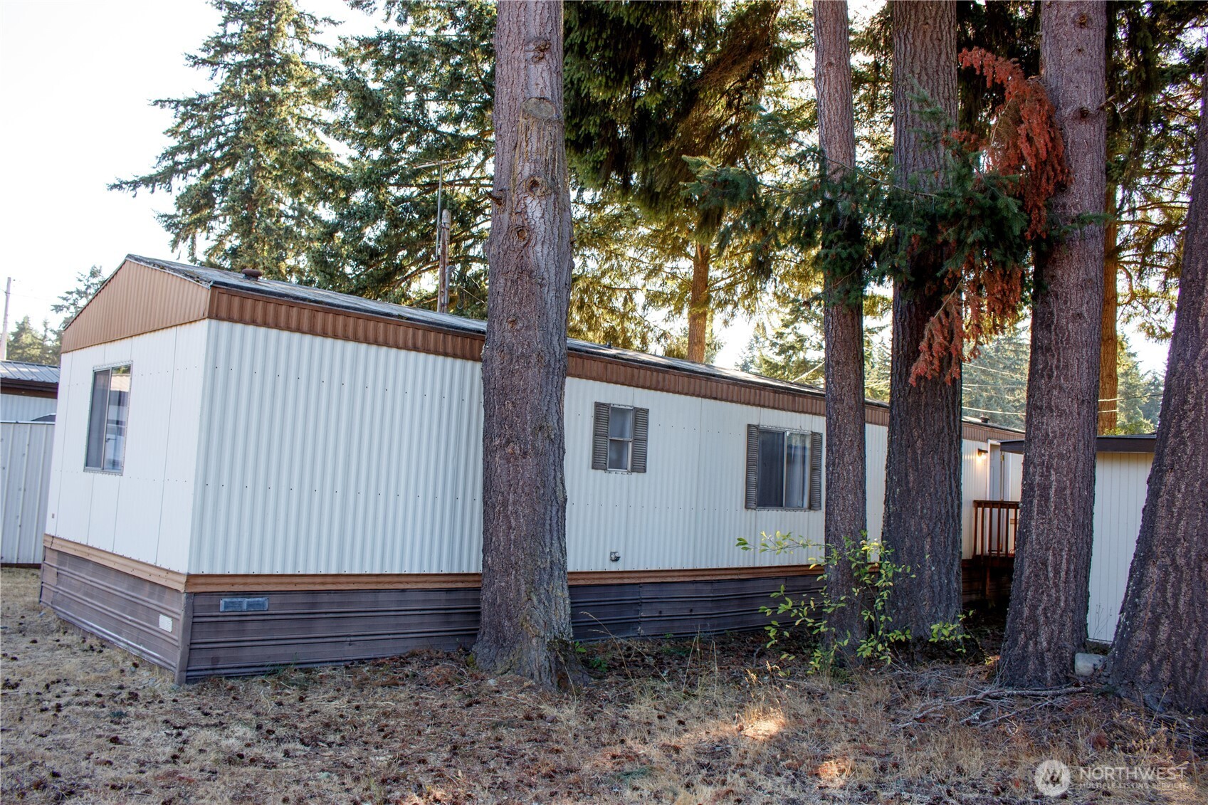 Yelm, Washington 98597, United States, 2 Bedrooms Bedrooms, ,1 BathroomBathrooms,Residential,Active,182603