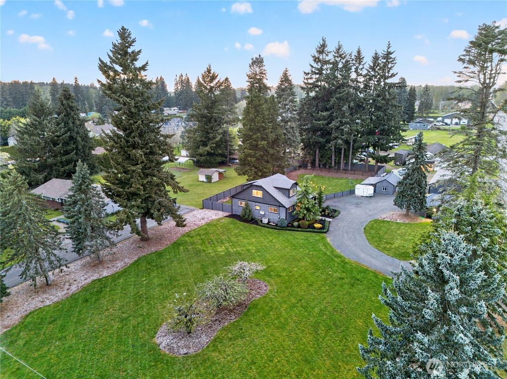 Photo of 12322 Mundy Loss Rd. Rd E, Buckley, WA 98321 (MLS # 2516061)