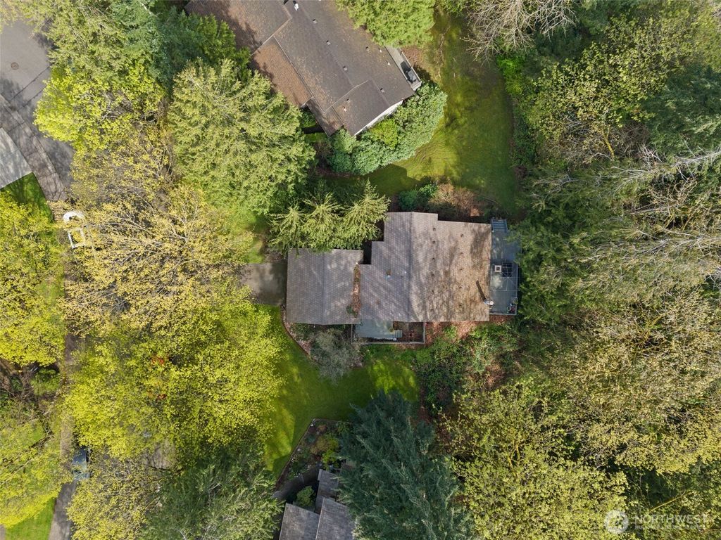 Photo of 6628 159th Avenue NE, Redmond, WA 98052 (MLS # 2358349)