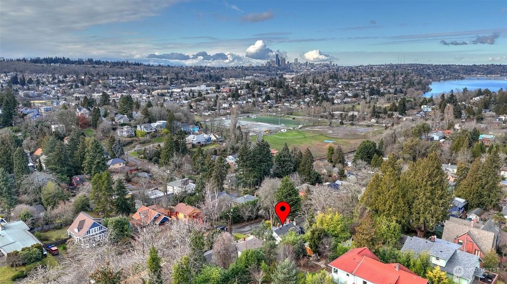 Photo of 4710 47th Avenue S, Seattle, WA 98118 (MLS # 2327284)