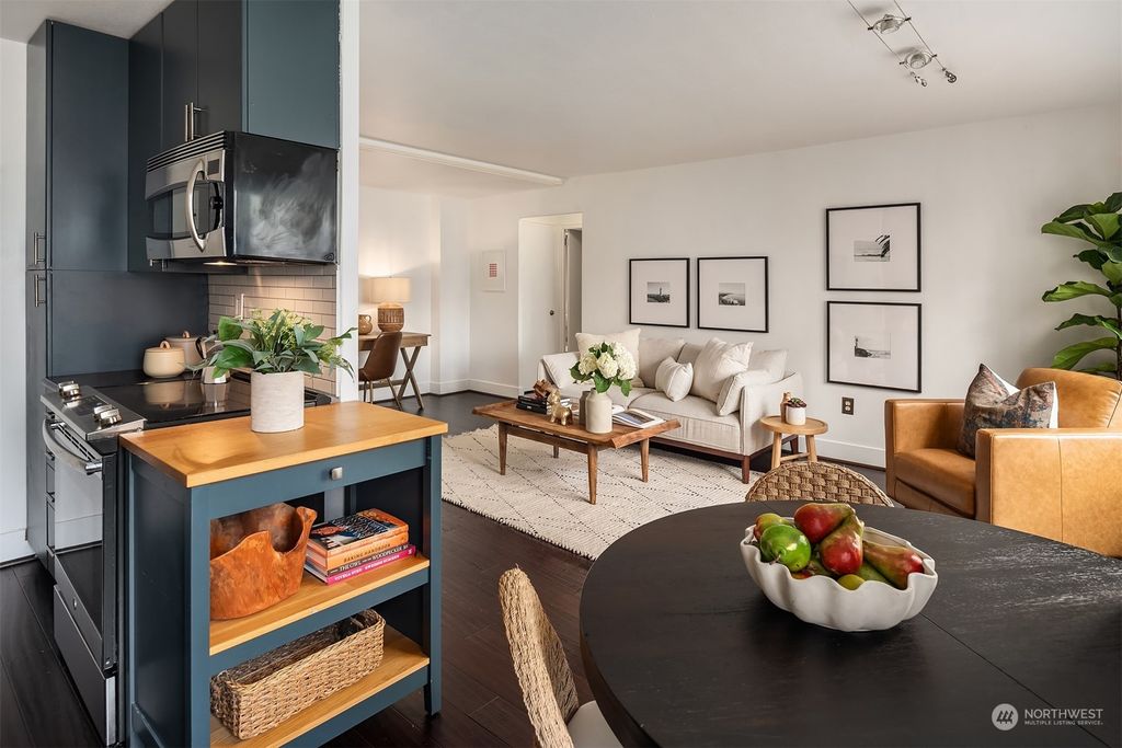 Photo of 1105 Spring Street #503, Seattle, WA 98104 (MLS # 2143688)