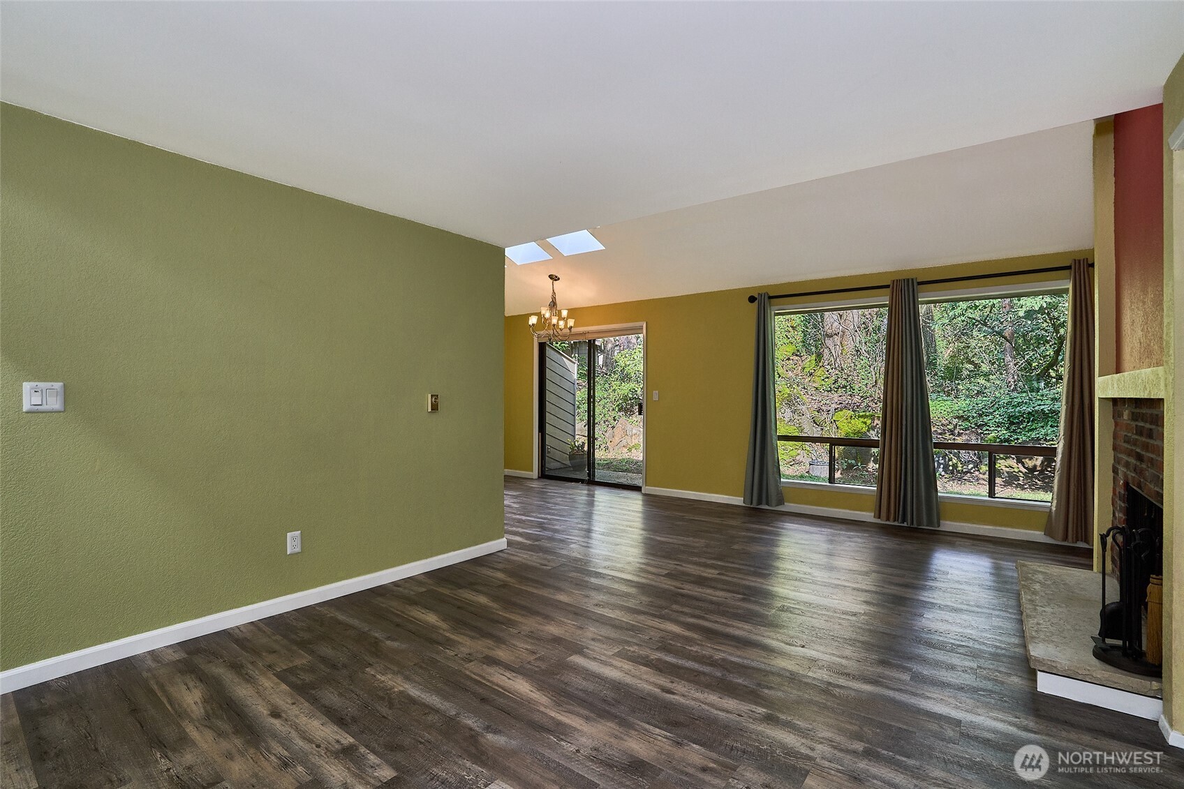15212 Sunwood Boulevard J-2