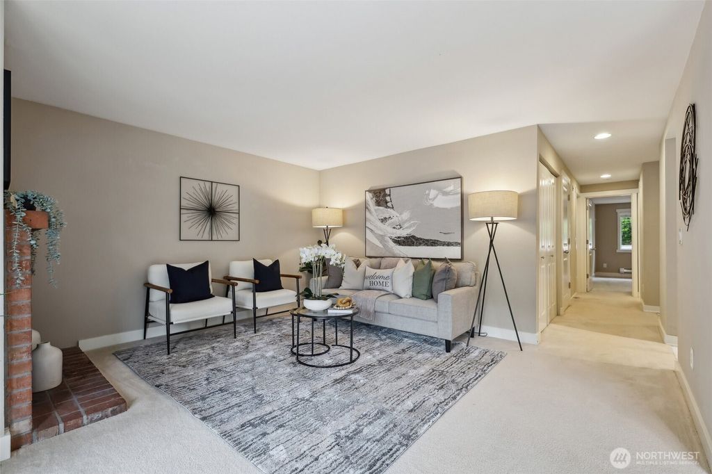 Photo of 4515 125th Avenue SE #B308, Bellevue, WA 98006 (MLS # 2375418)
