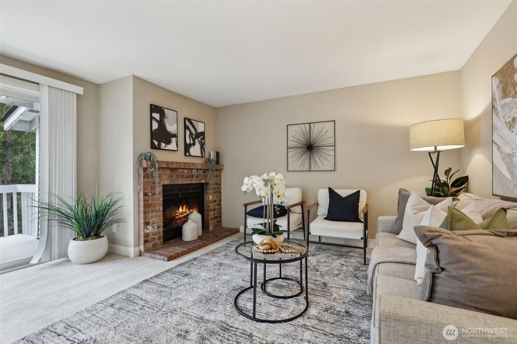 Photo of 4515 125th Avenue SE #B308, Bellevue, WA 98006 (MLS # 2375418)