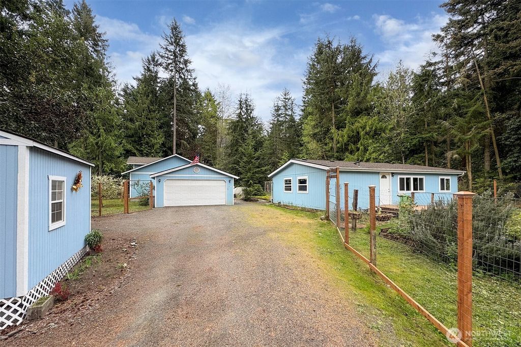 Photo of 60 Rhododendron Drive, Sequim, WA 98382 (MLS # 2513323)