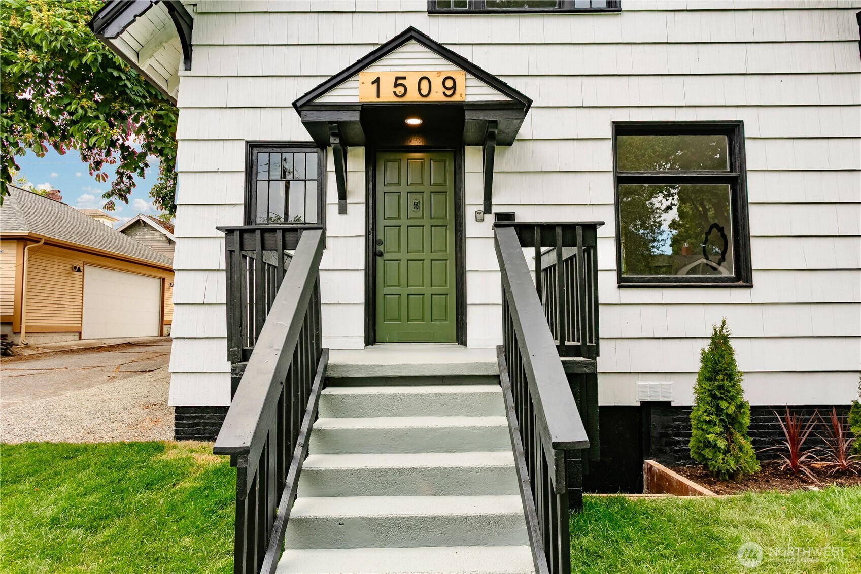1509 N 6th Street