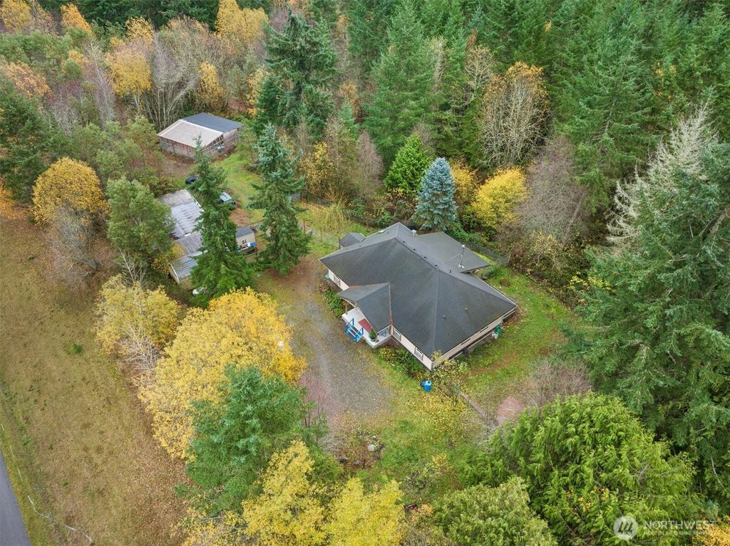 Photo of 1133 Parkridge Drive, Port Townsend, WA 98368 (MLS # 2458956)