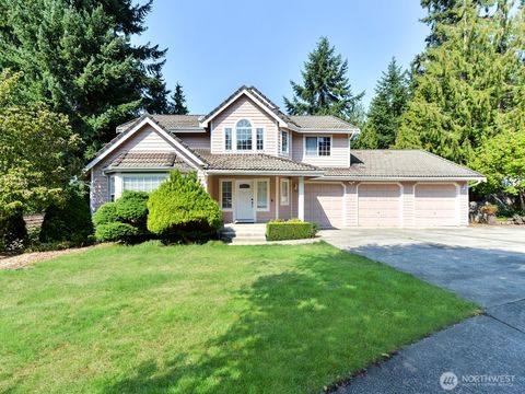 Photo of 1605 27th Avenue SE, Puyallup, WA 98374 (MLS # 2417914)