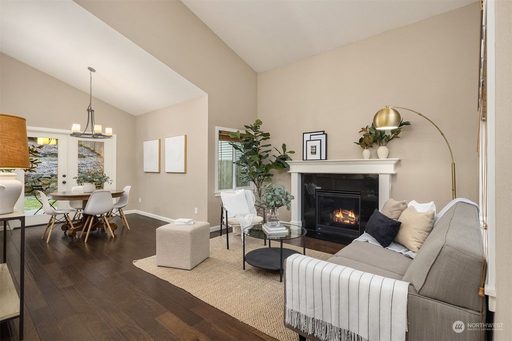 Photo of 11707 NE 107th Place, Kirkland, WA 98033 (MLS # 2035539)