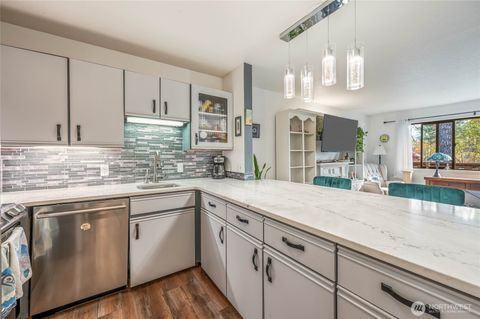 Photo of 325 Division St St #207, Leavenworth, WA 98826 (MLS # 2444652)