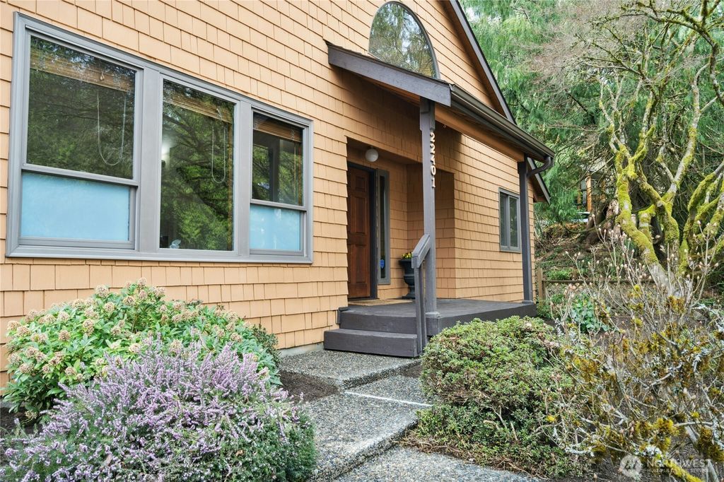 Photo of 22401 NE 14th Drive, Sammamish, WA 98074 (MLS # 2378484)