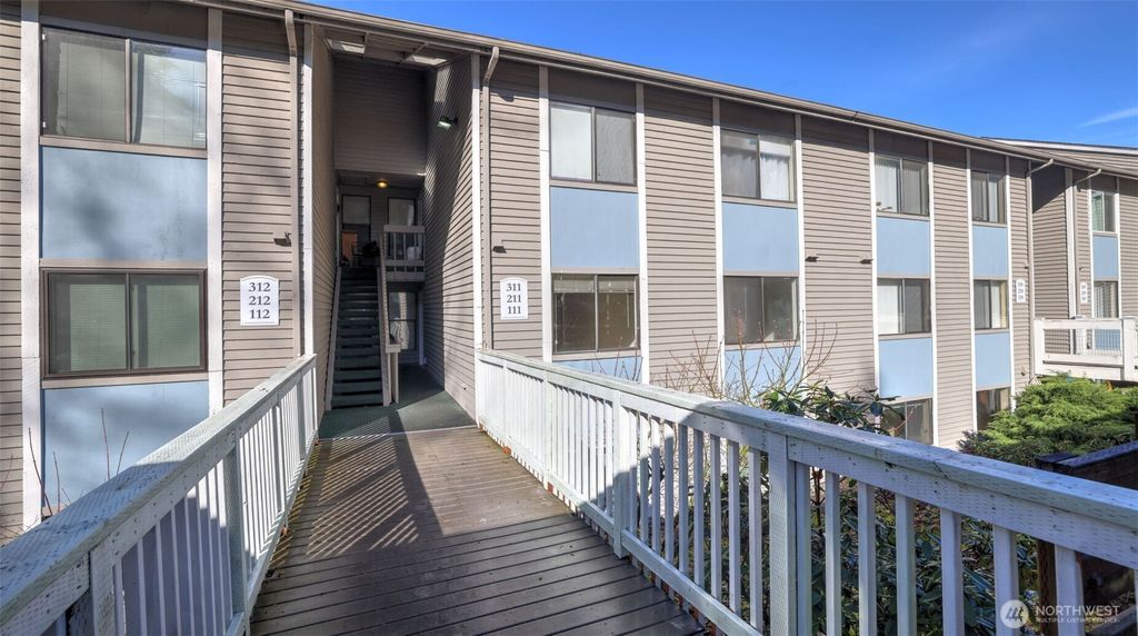 Photo of 31510 106th Place SE #R112, Auburn, WA 98092 (MLS # 2544907)