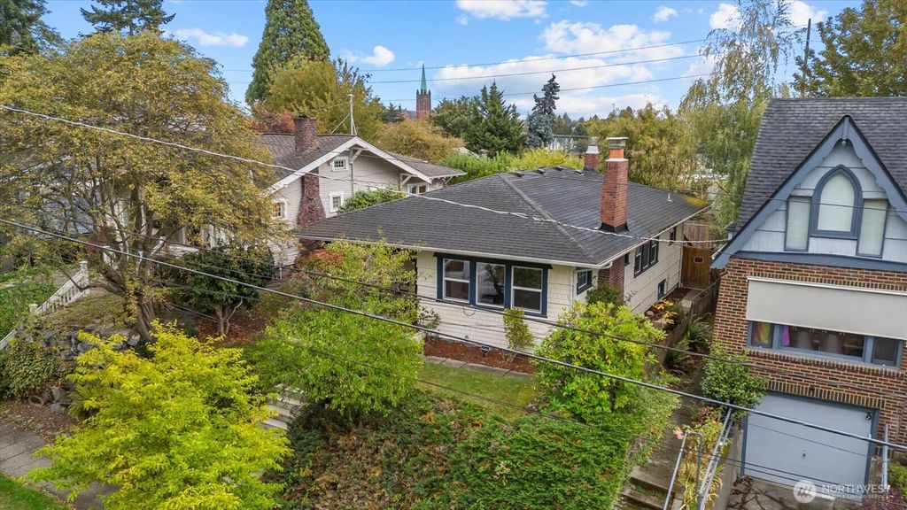 Photo of 4738 4th Avenue NE, Seattle, WA 98105 (MLS # 2432052)