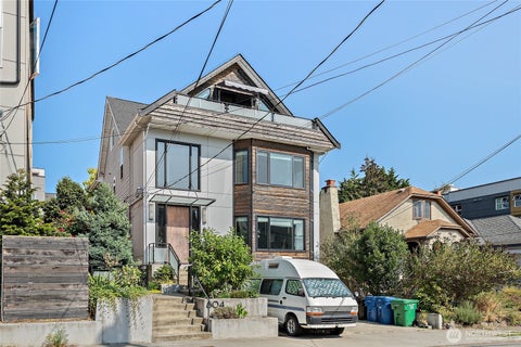 Photo of 804 N Motor Place #A, Seattle, WA 98103 (MLS # 2541951)