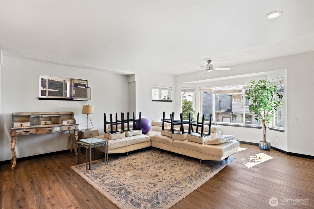 Photo of 804 N Motor Place #A, Seattle, WA 98103 (MLS # 2541951)