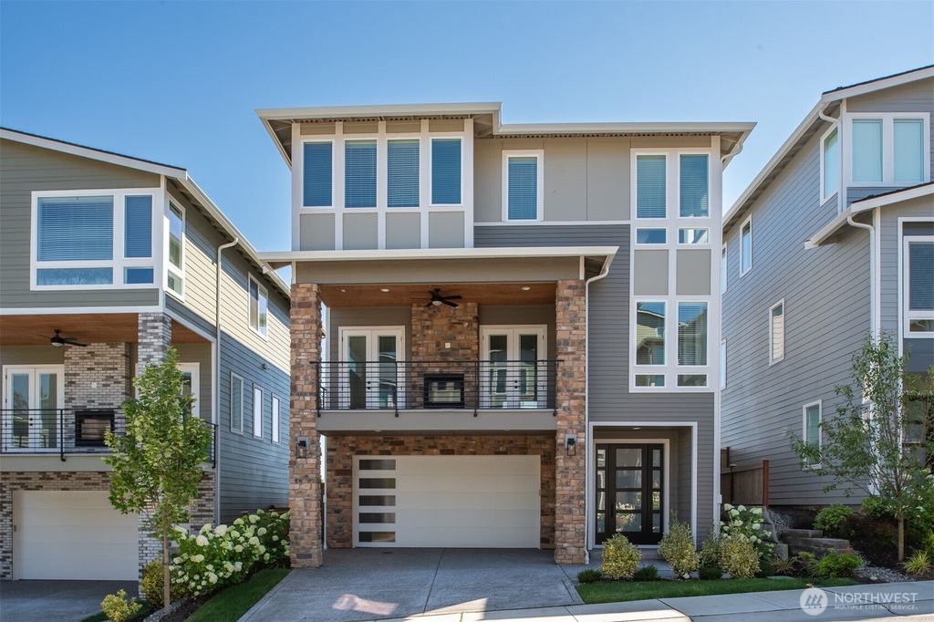 Photo of 7545 S 129th Place, Seattle, WA 98178 (MLS # 2478276)