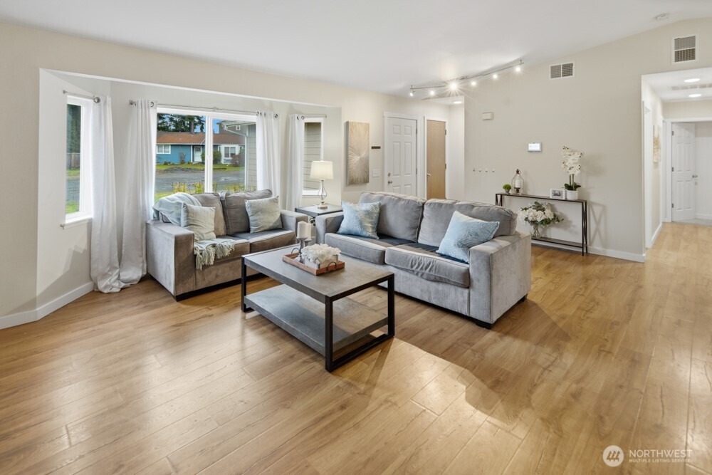 4304 116th Street NE