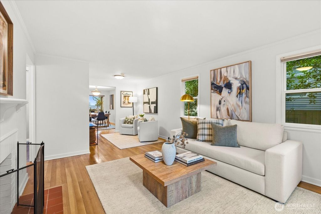 Photo of 11513 Palatine Avenue N, Seattle, WA 98133 (MLS # 2487942)