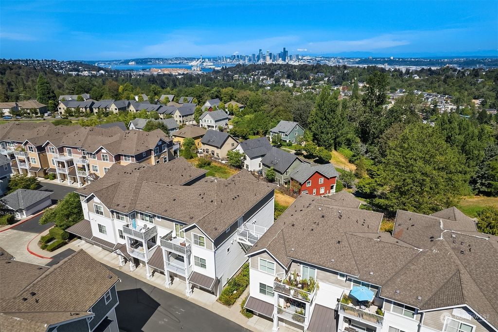listing image 9363451098435242428