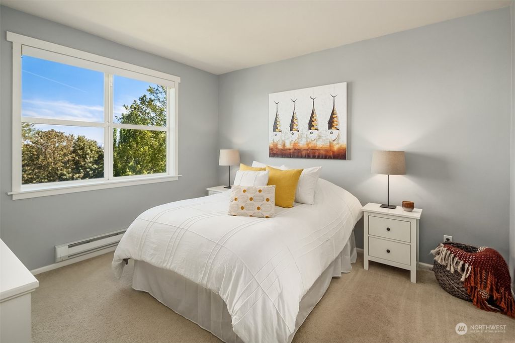 listing image 9366636599667993098