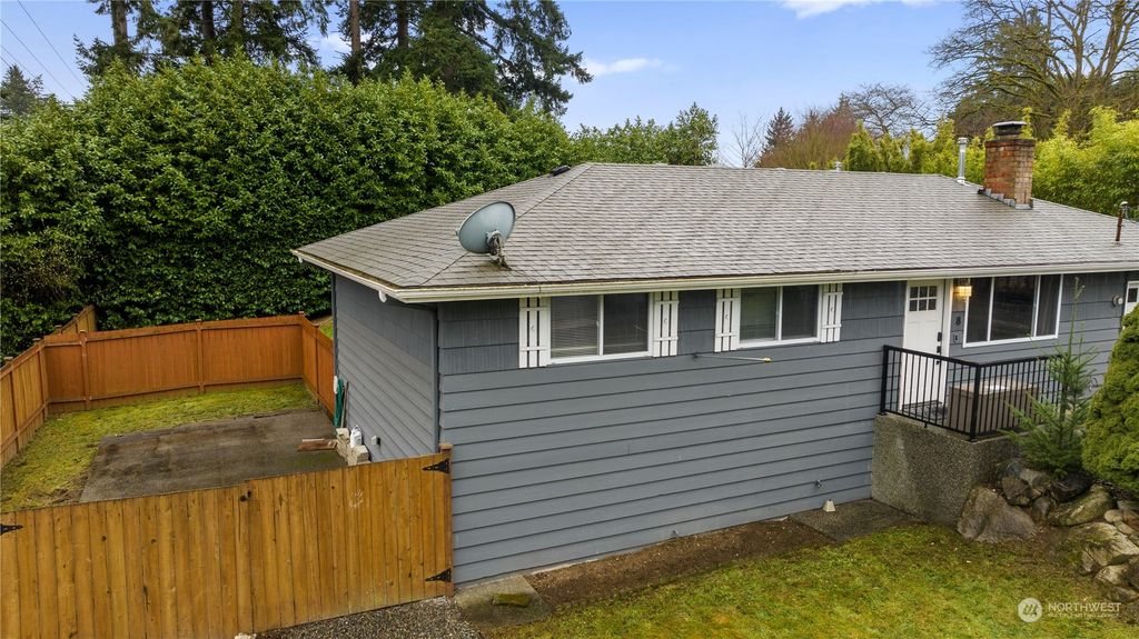 Photo of 8 234th Place SW, Bothell, WA 98021 (MLS # 2208668)