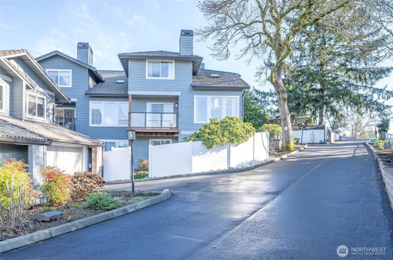 7326 Steilacoom Boulevard SW D3