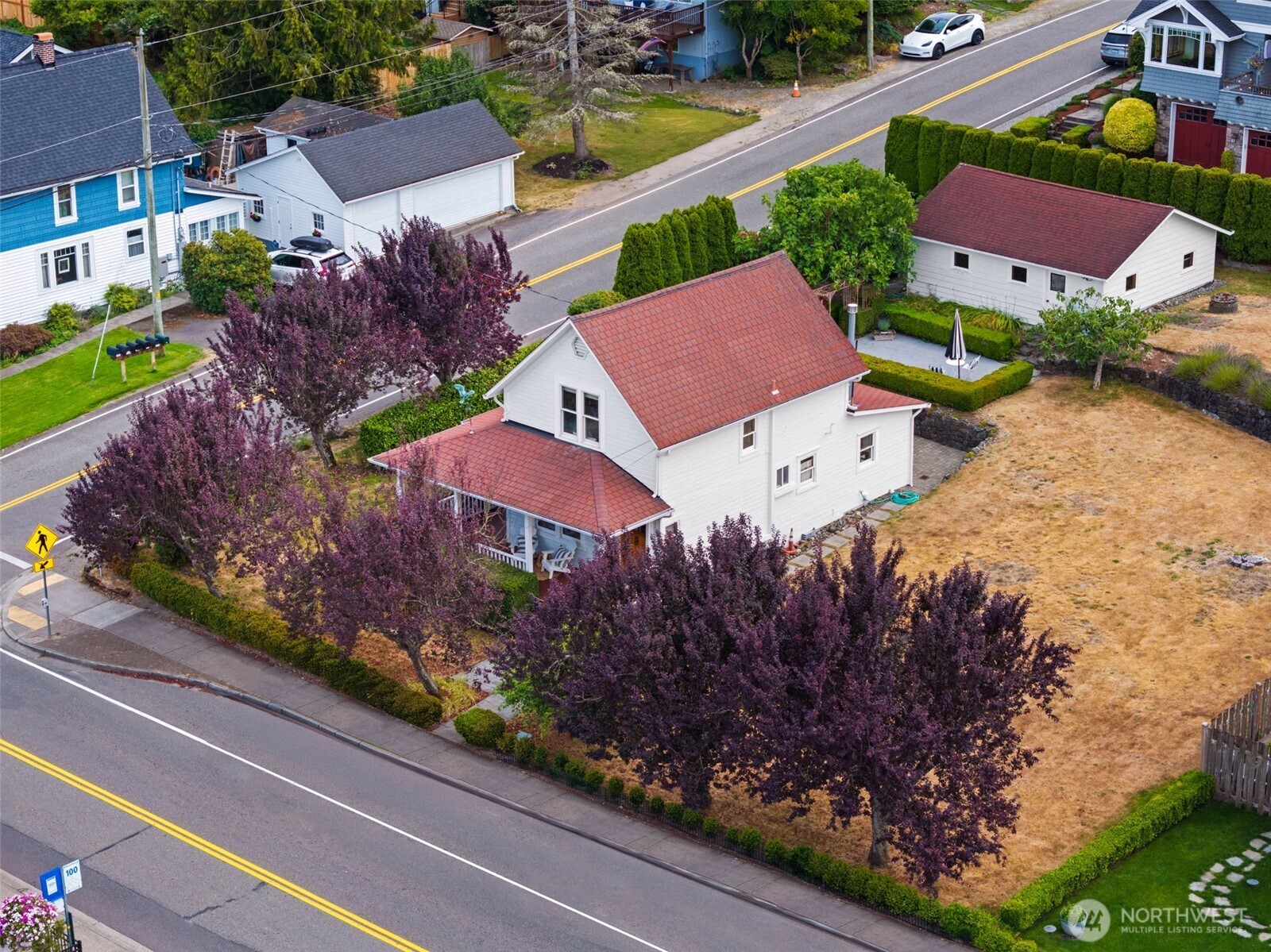 3414 Harborview Drive