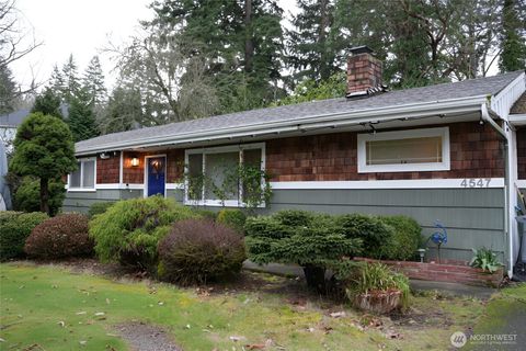 Photo of 4547 150th Ave Ave SE, Bellevue, WA 98006 (MLS # 2488128)