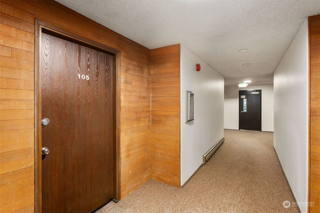 Photo of 14450 NE 31st Street #J105, Bellevue, WA 98007 (MLS # 2326868)