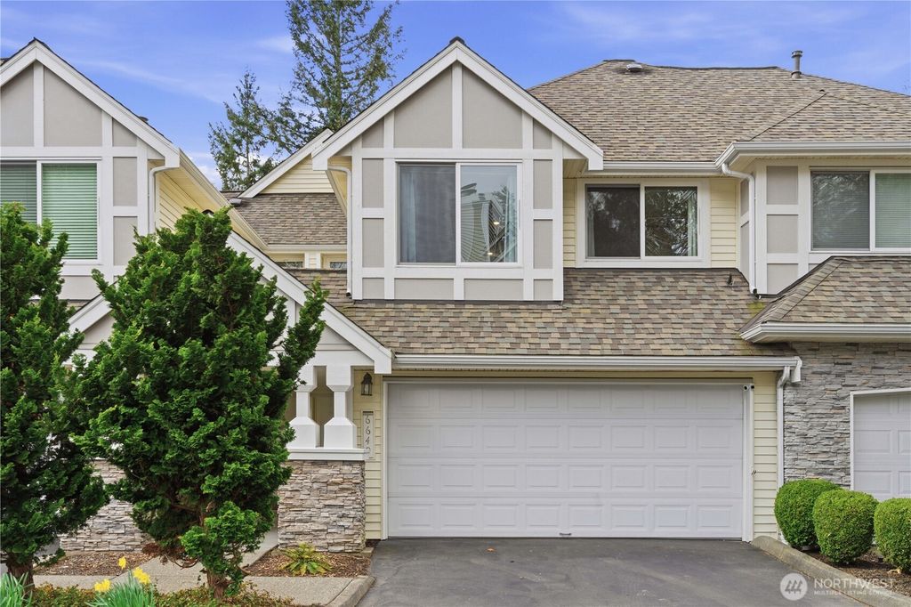 Photo of 6649 SE Cougar Mountain Way, Bellevue, WA 98006 (MLS # 2485410)