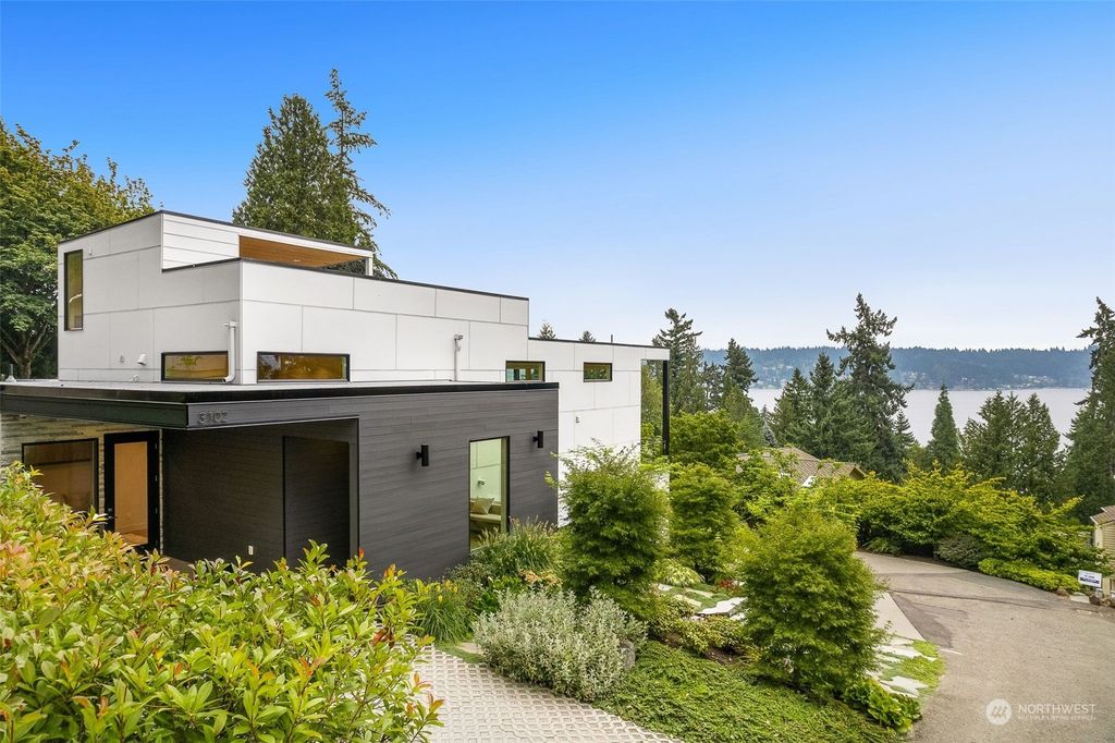 Photo of 3102 168 Place SE, Bellevue, WA 98008 (MLS # 2156236)