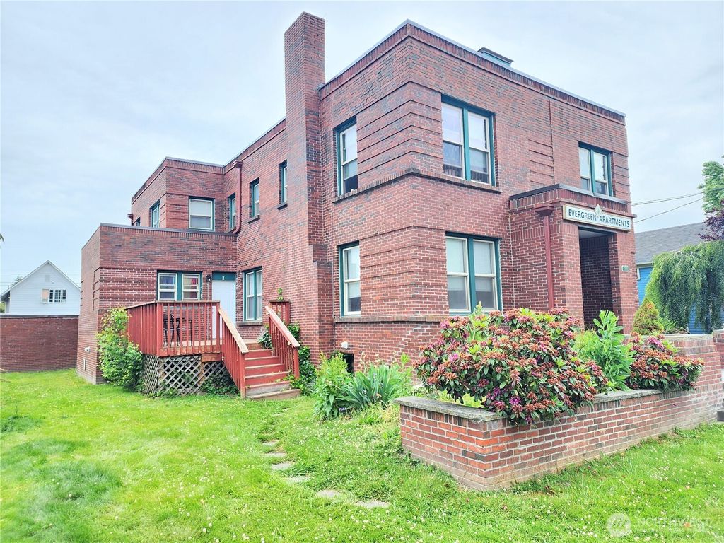 Photo of 1309 S 3rd Street #H, Mount Vernon, WA 98273 (MLS # 2463428)