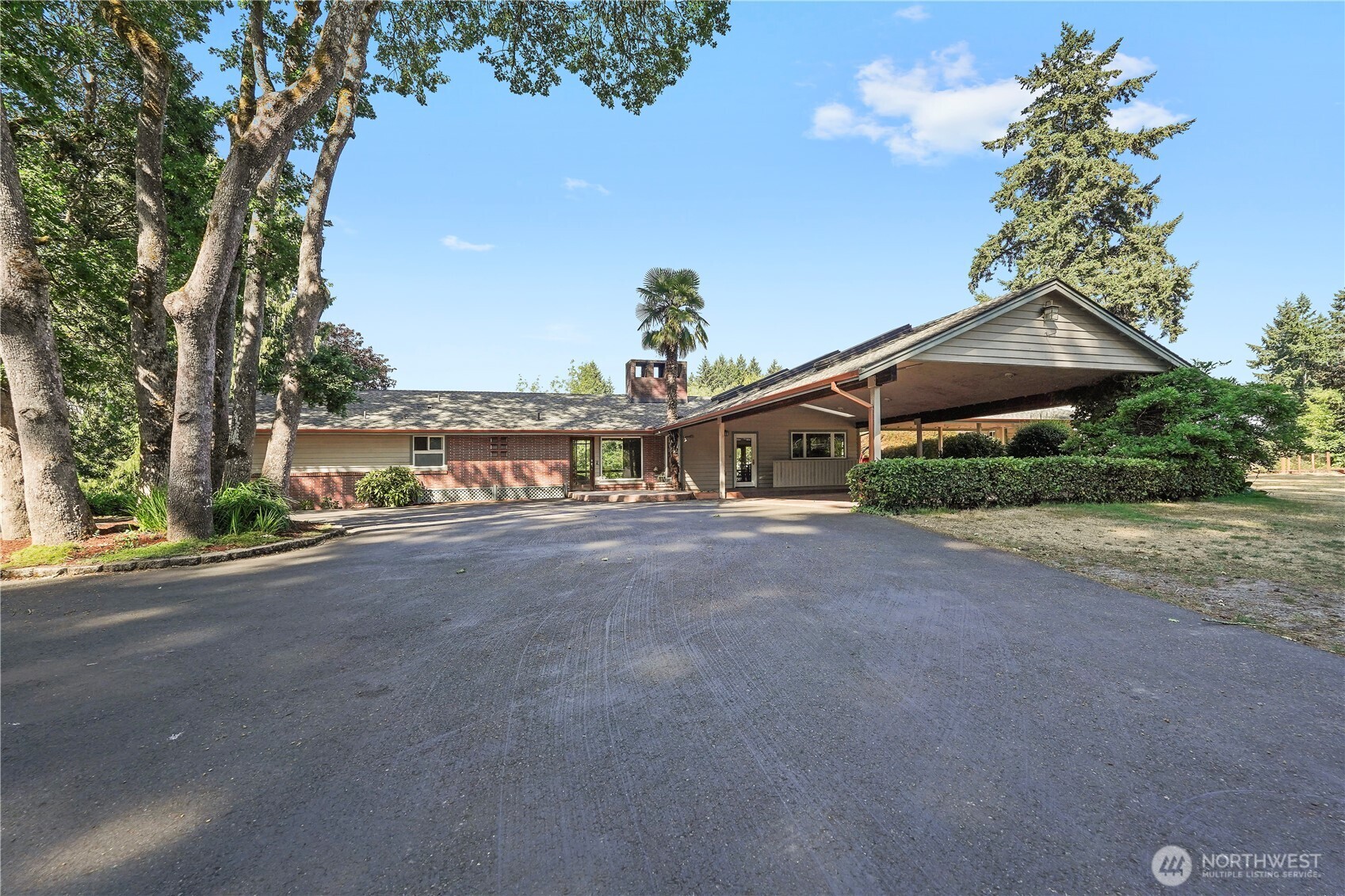11523 Clover Crest Drive SW