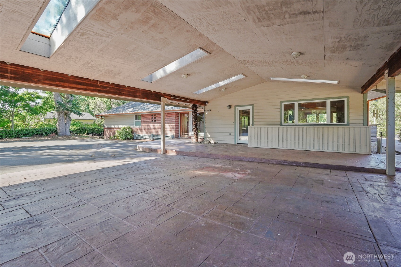 11523 Clover Crest Drive SW
