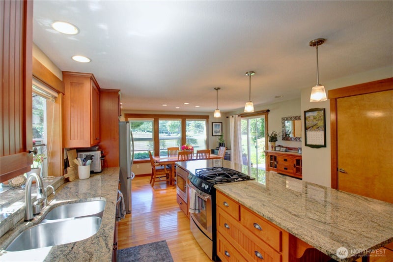 12270 Maple Crest Drive
