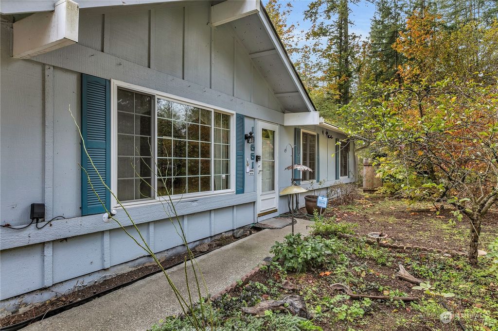 Photo of 18551 SE 265th Street, Covington, WA 98042 (MLS # 2174808)